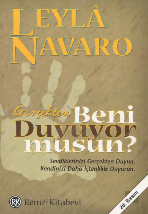 Gerçekten Beni Duyuyor Musun — Leyla Navaro