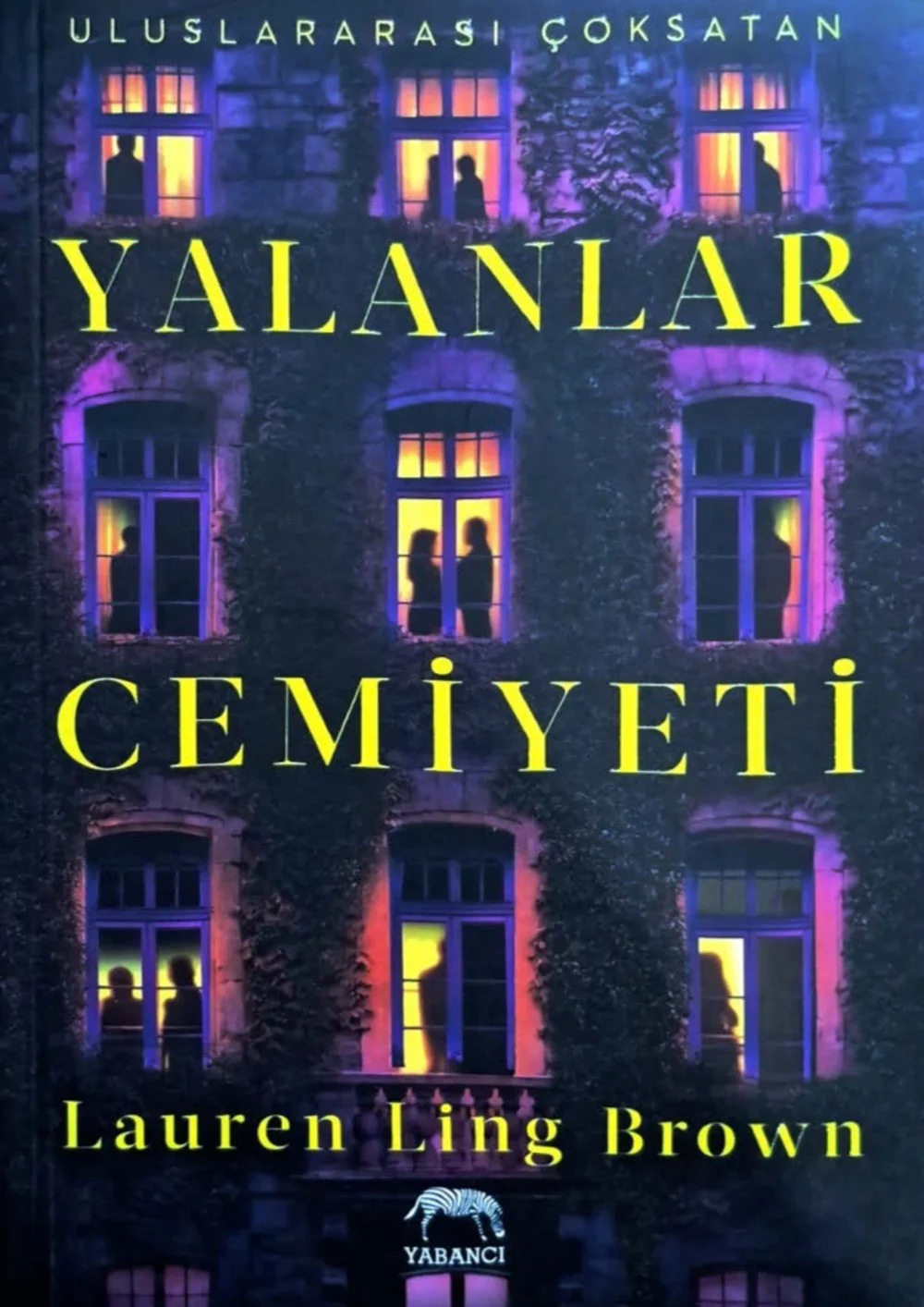 Yalanlar Cemiyeti — Lauren Ling Brown